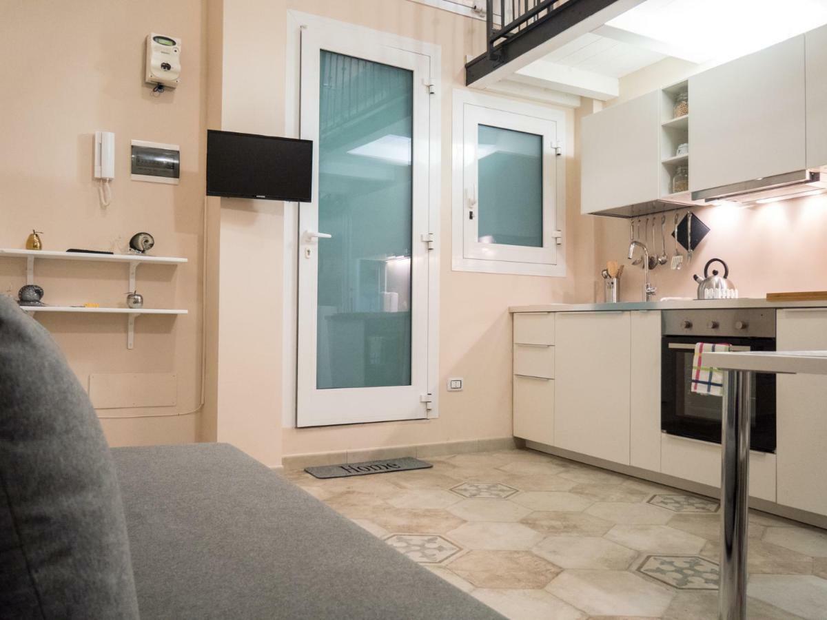 San Nicola Studio Apartments - Barivecchia Bagian luar foto